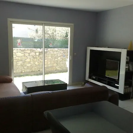 빌라 Etage Superieur Dans